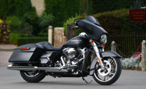 We will buy your Harley-Davidson Street Glides!